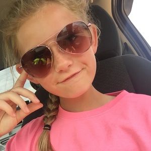 Meet your Posher, Dyanna